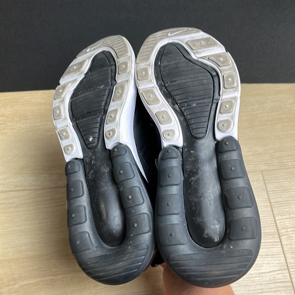 NIKE Air Max 270 Sneaker (Women) WHITE / BLACK SIZE 7 US - Picture 11 of 11